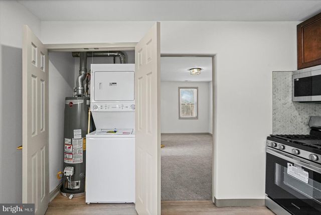 1812 KITTYHAWK RD, Baltimore, MD 21221