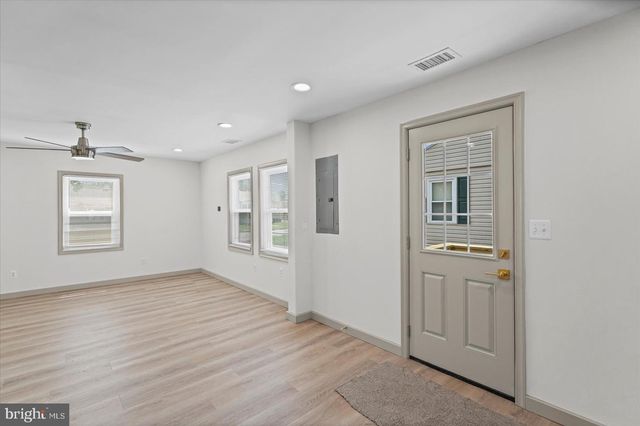 1812 KITTYHAWK RD, Baltimore, MD 21221