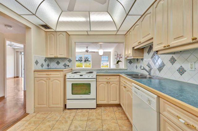 3475 S OCEAN Boulevard 3040, Palm Beach, FL 33480