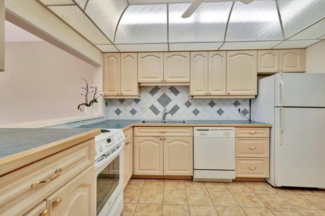 3475 S OCEAN Boulevard 3040, Palm Beach, FL 33480