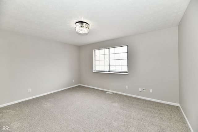 4117 Luxembourg Circle E, Indianapolis, IN 46228