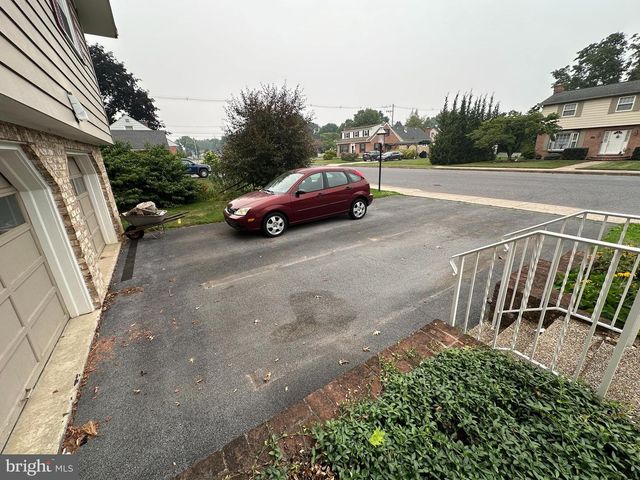 624 HIGHLAND AVENUE, Chambersburg, PA 17201
