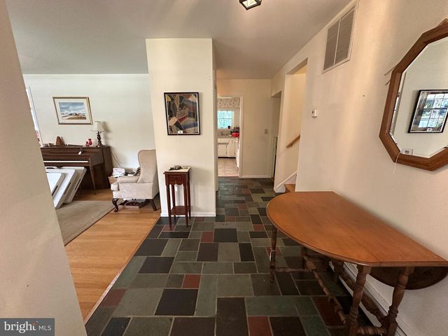 624 HIGHLAND AVENUE, Chambersburg, PA 17201