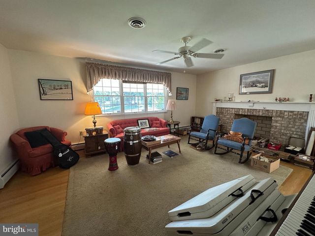 624 HIGHLAND AVENUE, Chambersburg, PA 17201