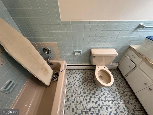 624 HIGHLAND AVENUE, Chambersburg, PA 17201