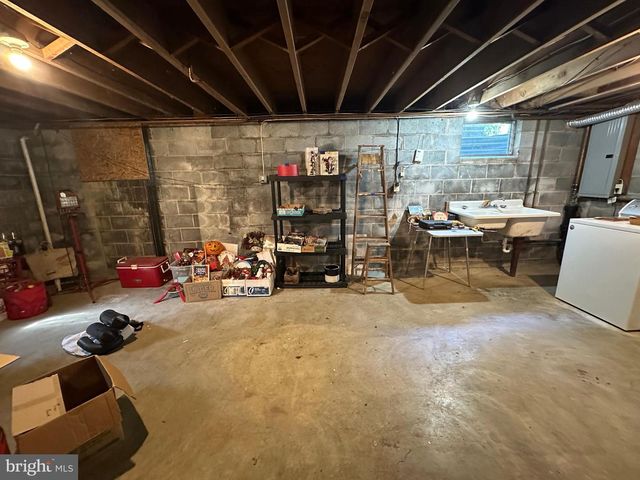 624 HIGHLAND AVENUE, Chambersburg, PA 17201