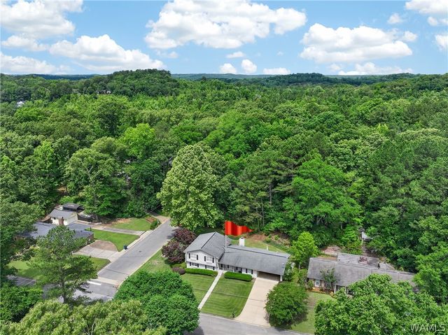 5502 Jasmine Pointe, Northport, AL 35473