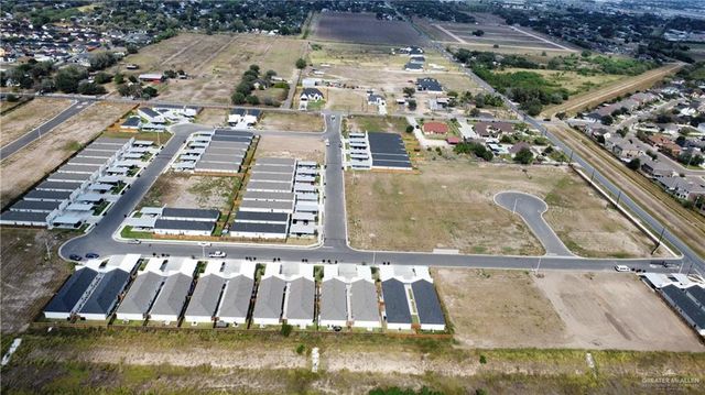 1400 San Vicente Avenue, Weslaco, TX 78596