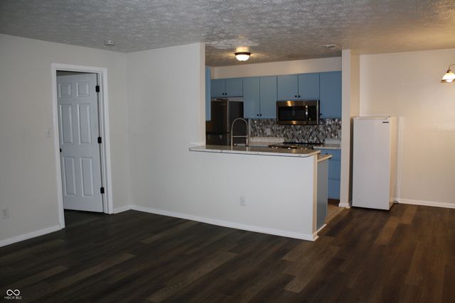 4351 Village Parkway Circle W 5, Indianapolis, IN 46254
