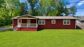 208 W Hull Ave., Gladewater, TX 75647