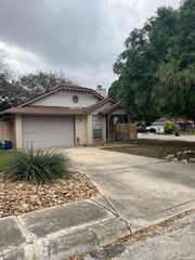 12102 Stoney Falls, San Antonio, TX 78247