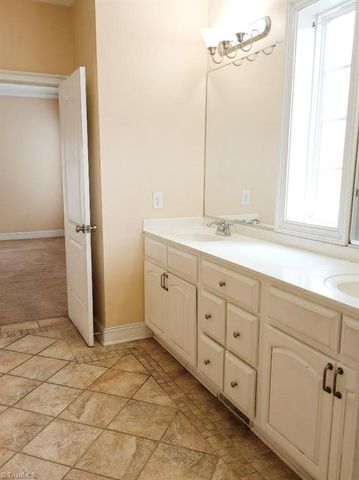 502 Old Treybrooke Drive, Greensboro, NC 27406