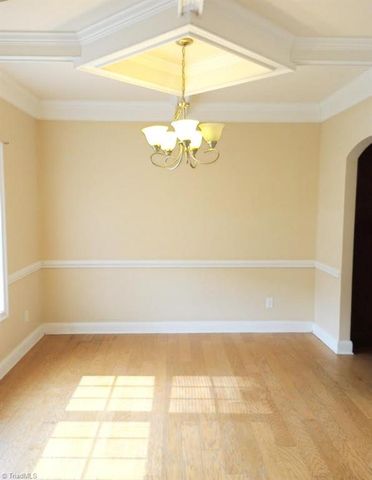 502 Old Treybrooke Drive, Greensboro, NC 27406