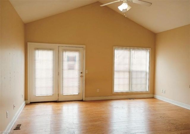 502 Old Treybrooke Drive, Greensboro, NC 27406