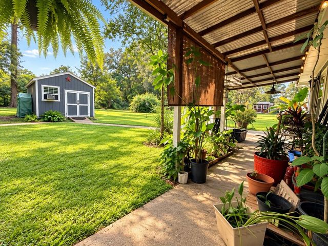 14440 Lakecrest Drive, Splendora, TX 77372