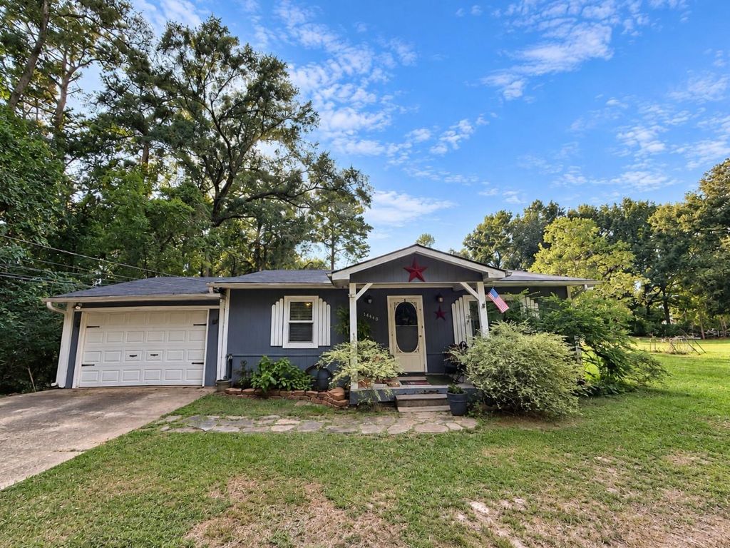 14440 Lakecrest Drive, Splendora, TX 77372