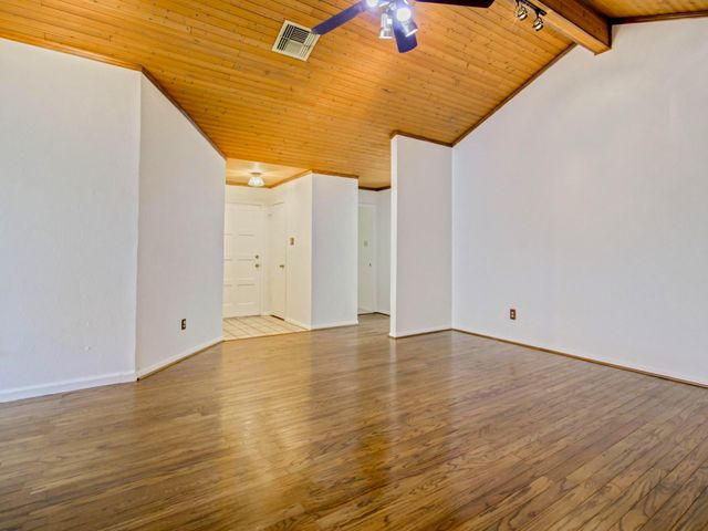 16822 Carrack Turn Drive, Friendswood, TX 77546