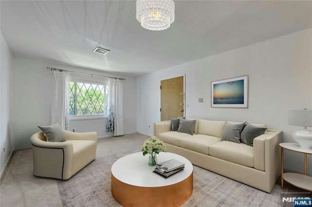 846 Riverside 202, Lyndhurst, NJ 07071