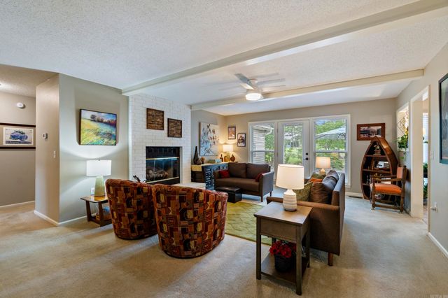 121 Rock Hill Road, Fairfield Bay, AR 72088