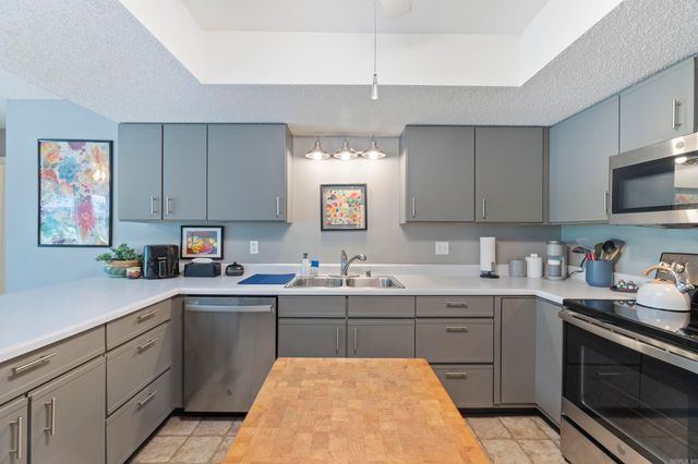 121 Rock Hill Road, Fairfield Bay, AR 72088