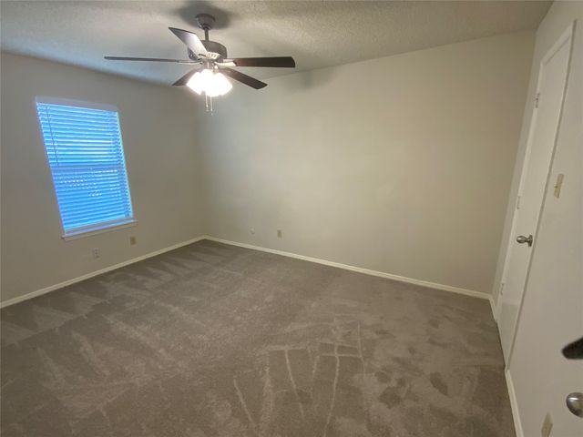 7512 Lisa Court, Fort Worth, TX 76112