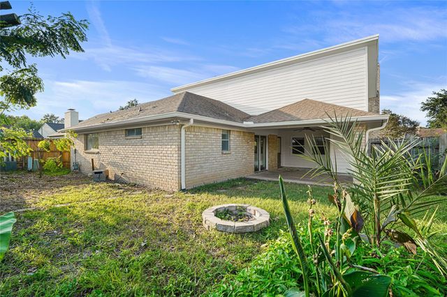 15903 Seven Springs Drive, Houston, TX 77084