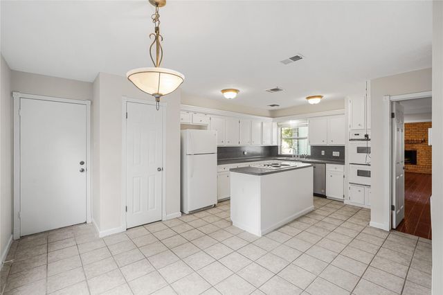 15903 Seven Springs Drive, Houston, TX 77084
