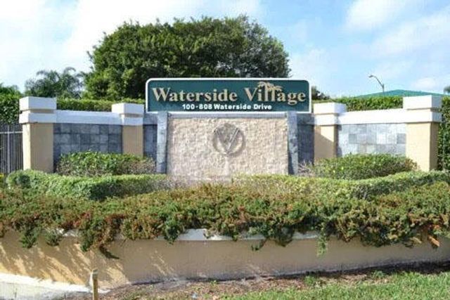 169 Waterside Drive, Hypoluxo, FL 33462