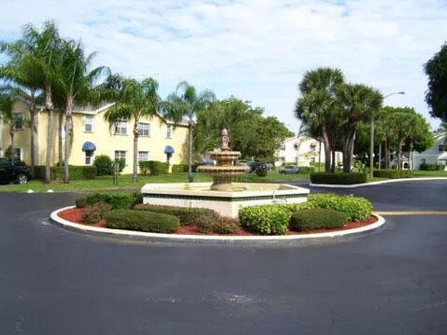 169 Waterside Drive, Hypoluxo, FL 33462