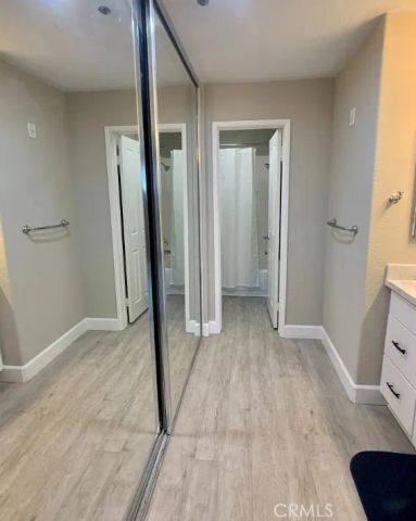 400 Lake Street 103, Huntington Beach, CA 92648