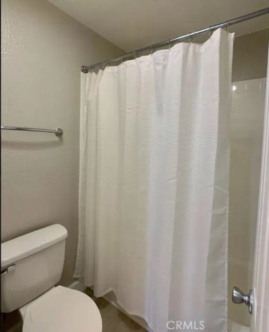 400 Lake Street 103, Huntington Beach, CA 92648