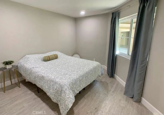 400 Lake Street 103, Huntington Beach, CA 92648