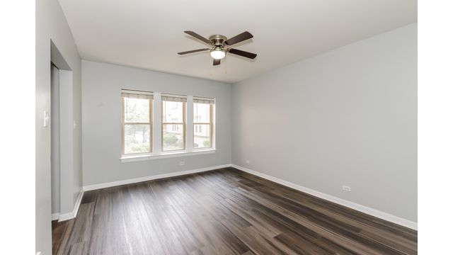 2410 N KILBOURN Avenue 2, Chicago, IL 60639