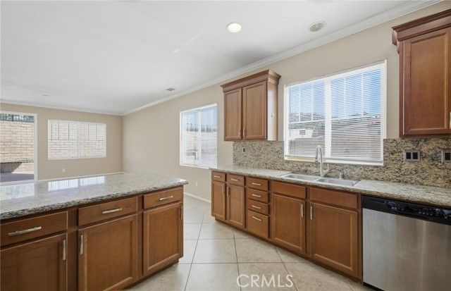 27212 Golden Field Court, Moreno Valley, CA 92555