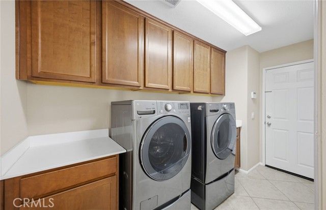 27212 Golden Field Court, Moreno Valley, CA 92555