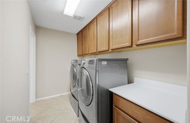 27212 Golden Field Court, Moreno Valley, CA 92555