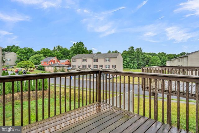 856 GREGS DR, Harrisburg, PA 17111