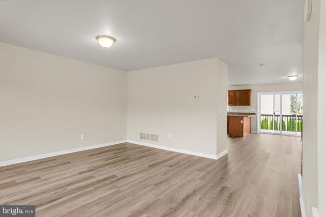 856 GREGS DR, Harrisburg, PA 17111