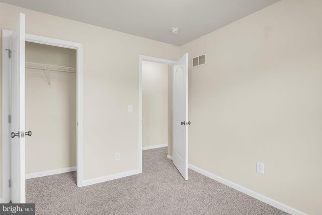 856 GREGS DR, Harrisburg, PA 17111