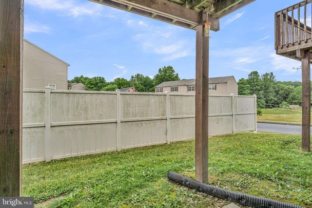 856 GREGS DR, Harrisburg, PA 17111