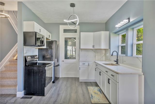 918 15th Street NW, Canton, OH 44703