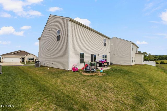 106 Thistle Drive, Bluff City, TN 37618