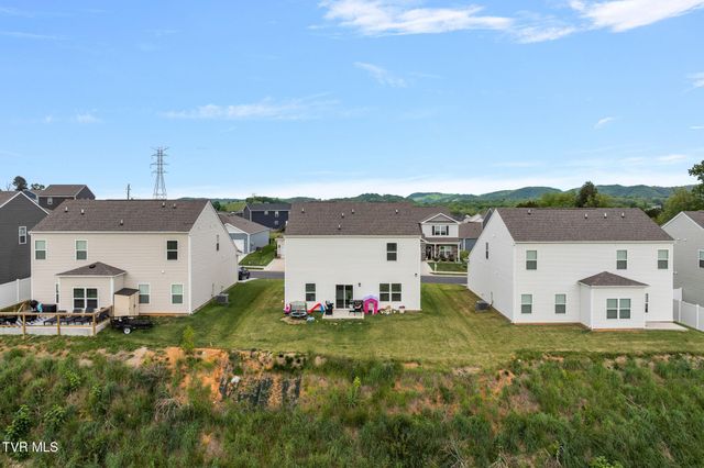 106 Thistle Drive, Bluff City, TN 37618
