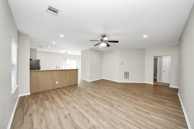 11015 Harston Drive, Tomball, TX 77375