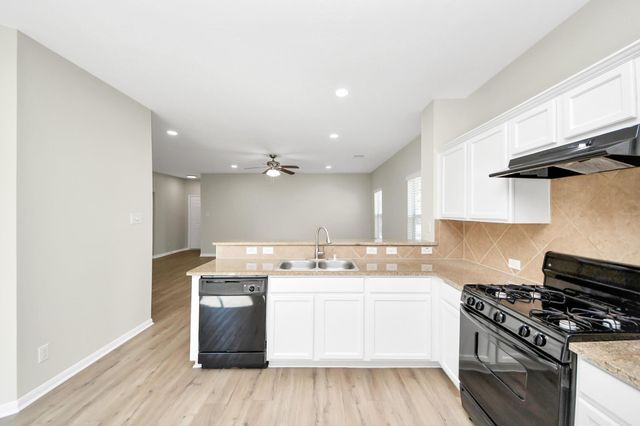 11015 Harston Drive, Tomball, TX 77375