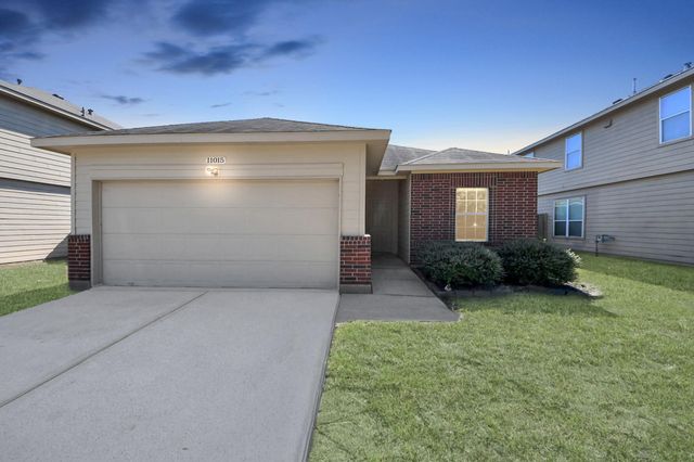 11015 Harston Drive, Tomball, TX 77375