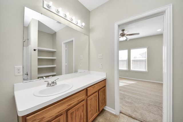 11015 Harston Drive, Tomball, TX 77375