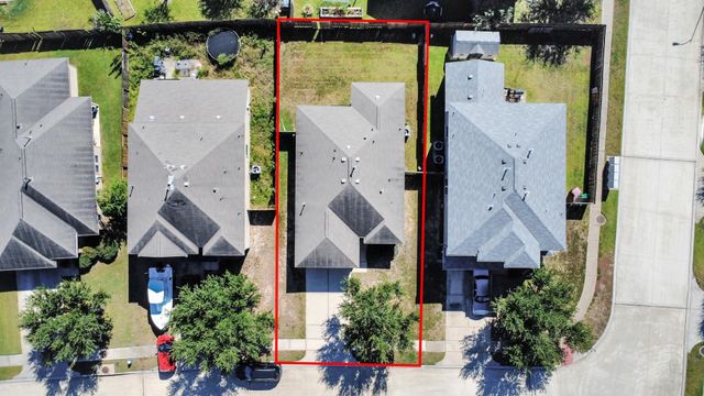 11015 Harston Drive, Tomball, TX 77375