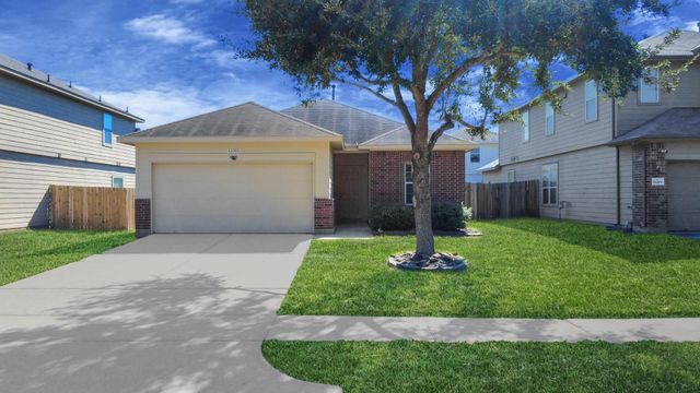 11015 Harston Drive, Tomball, TX 77375