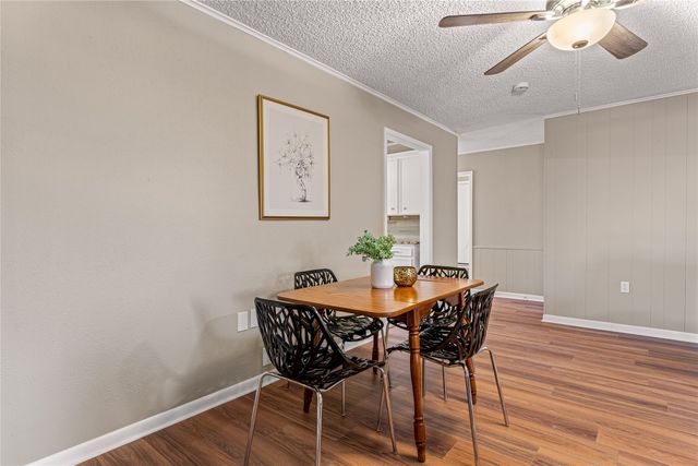 801 Chapparal Road, Hewitt, TX 76643